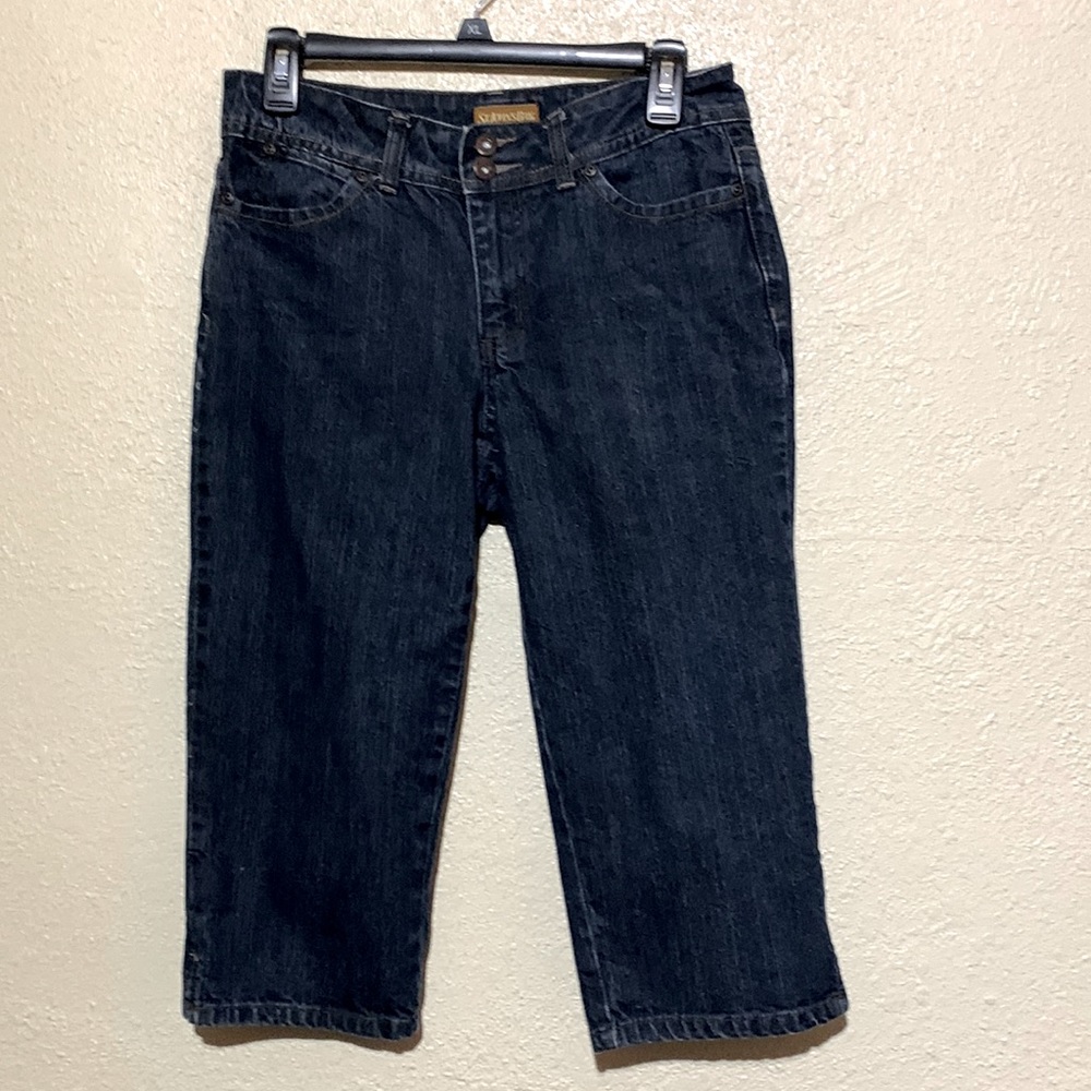 St. John's Bay Dark Wash Denim Capris